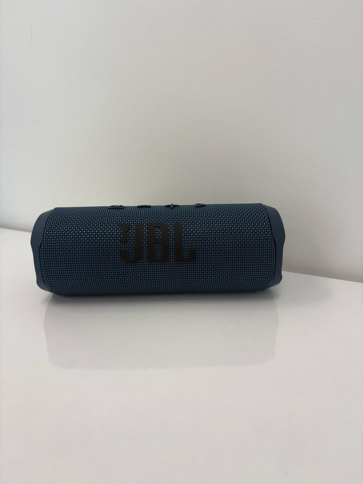 FLIP 6 JBL SPEAKER