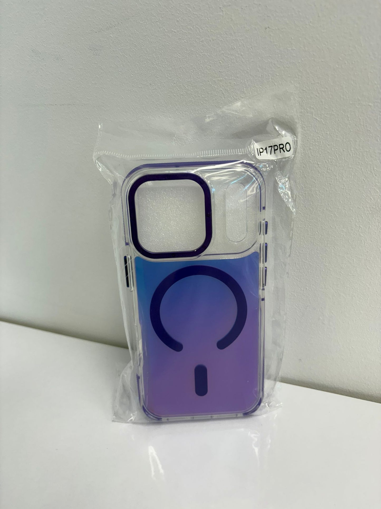 Matte Magnetic !Phone 17