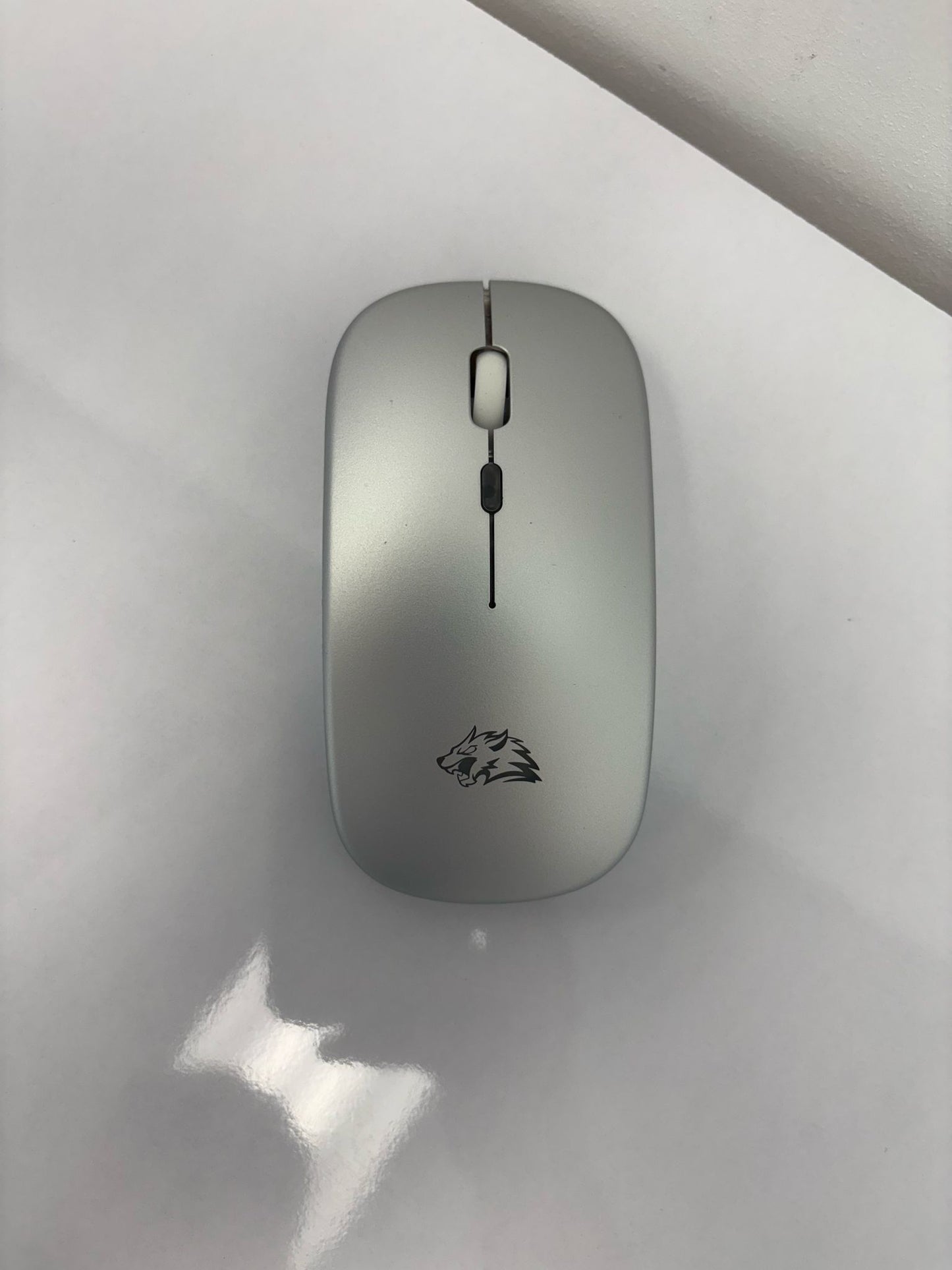 Mouse Free Wolf Wirelees