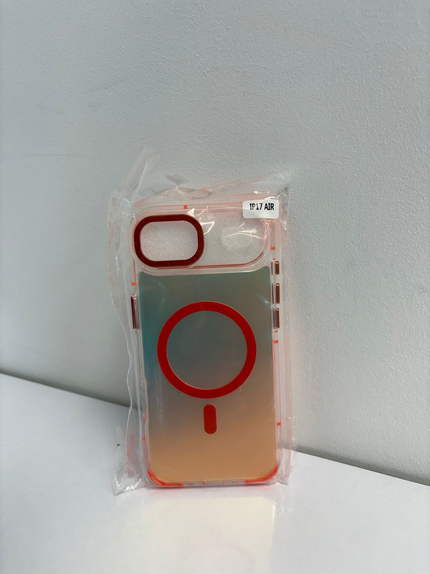 Matte Magnetic !Phone 17
