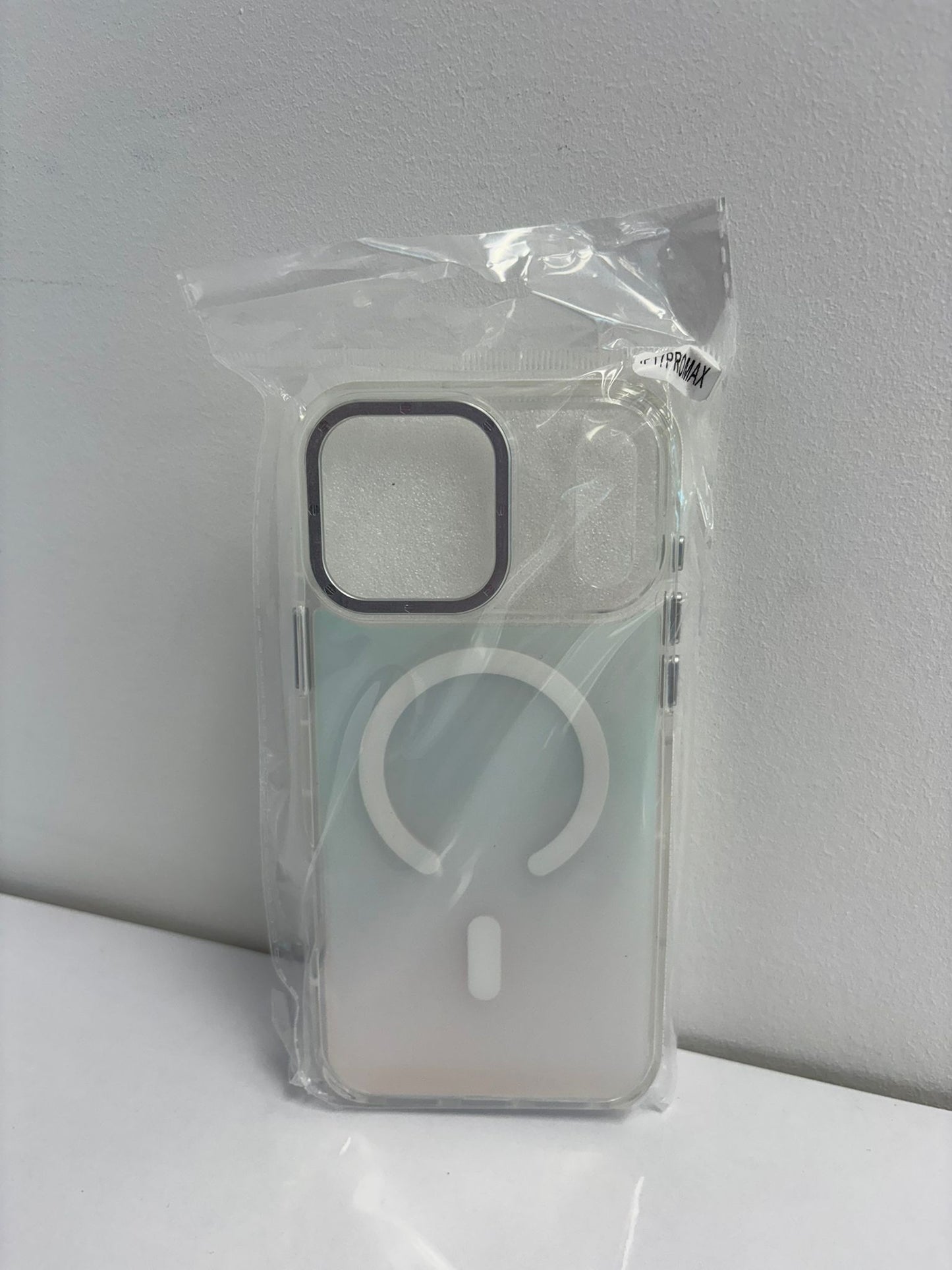 Matte Magnetic !Phone 17